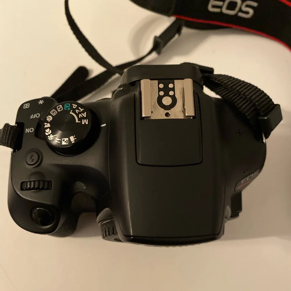 📸 Canon EOS Rebel T6 Body – Black | Barely Used | Original Box